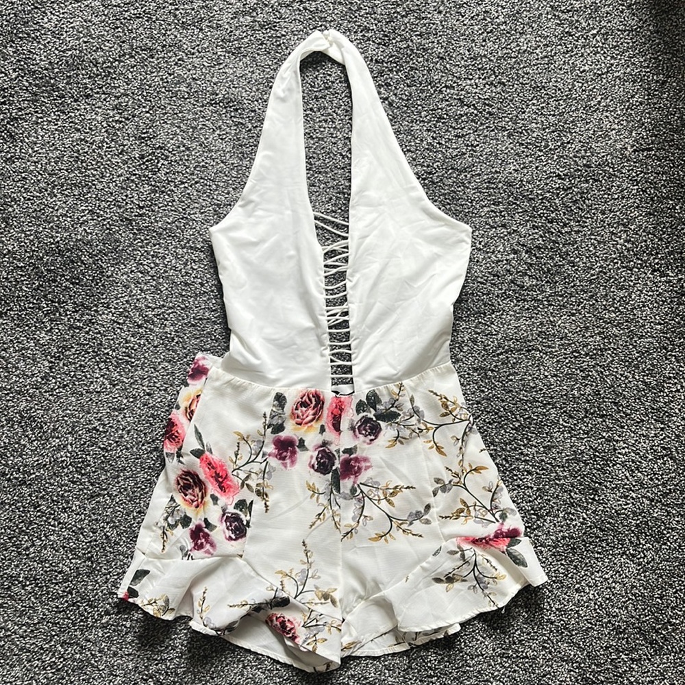 Zaful romper size small NWT